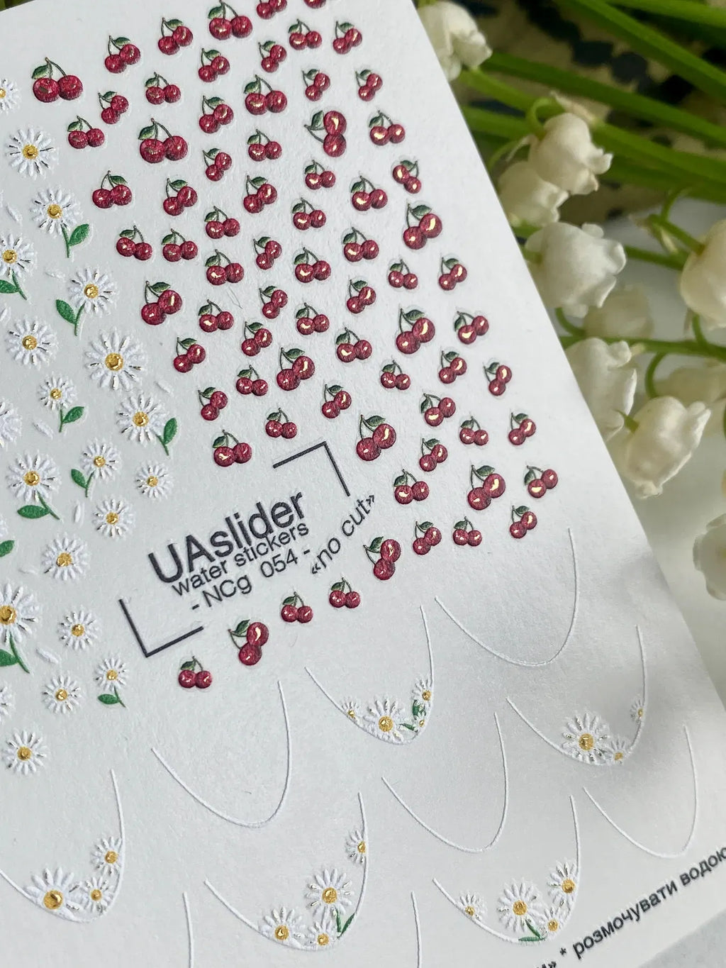 Nail slider decals with no excess film NCg_054