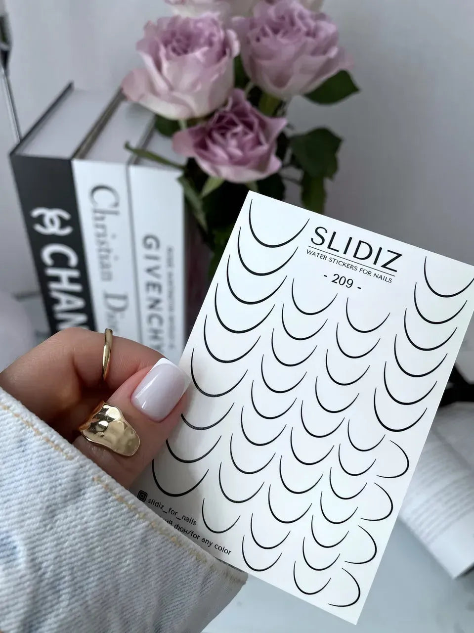 Nail slider decals on any background 209