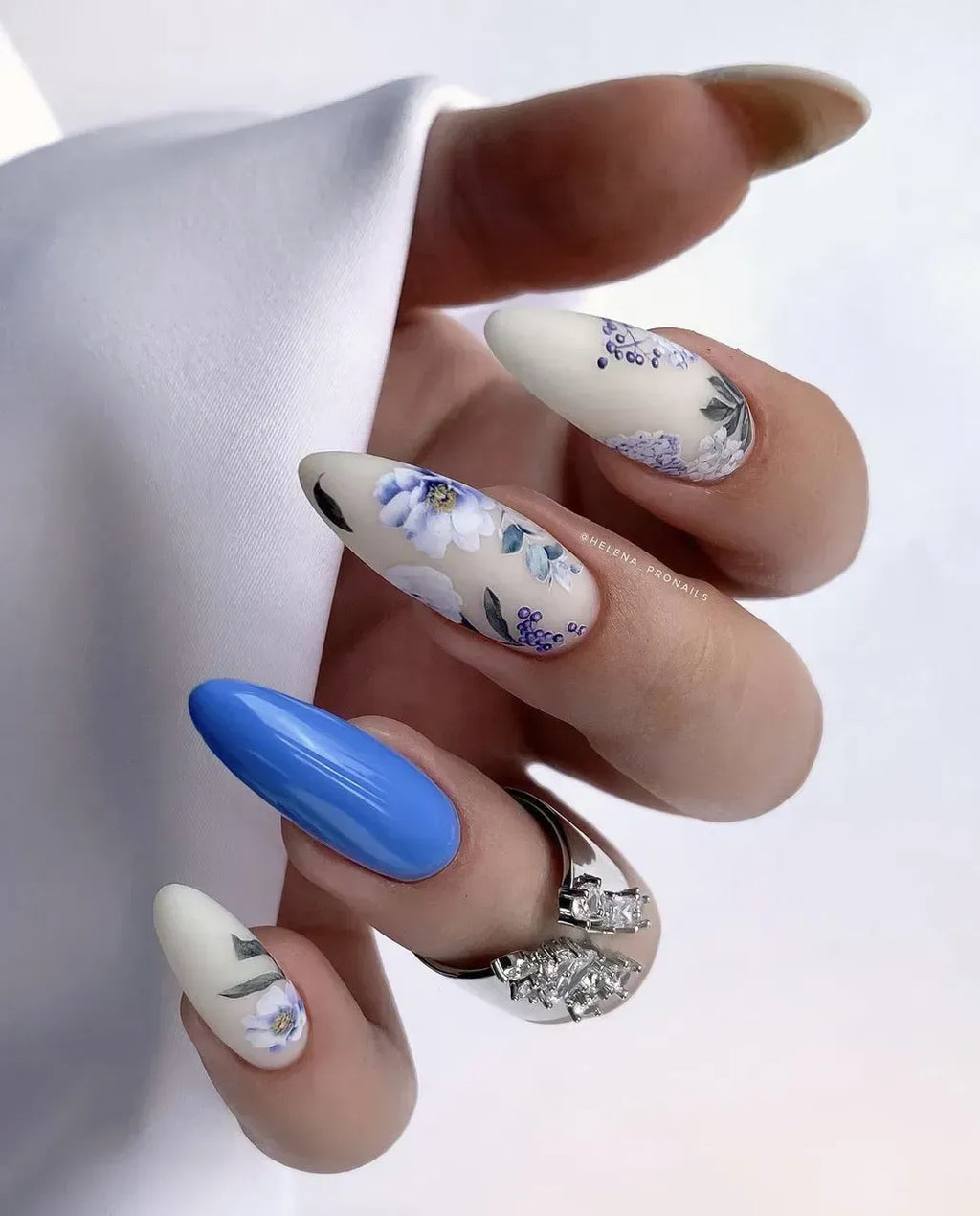 Nail slider decals on any background 141