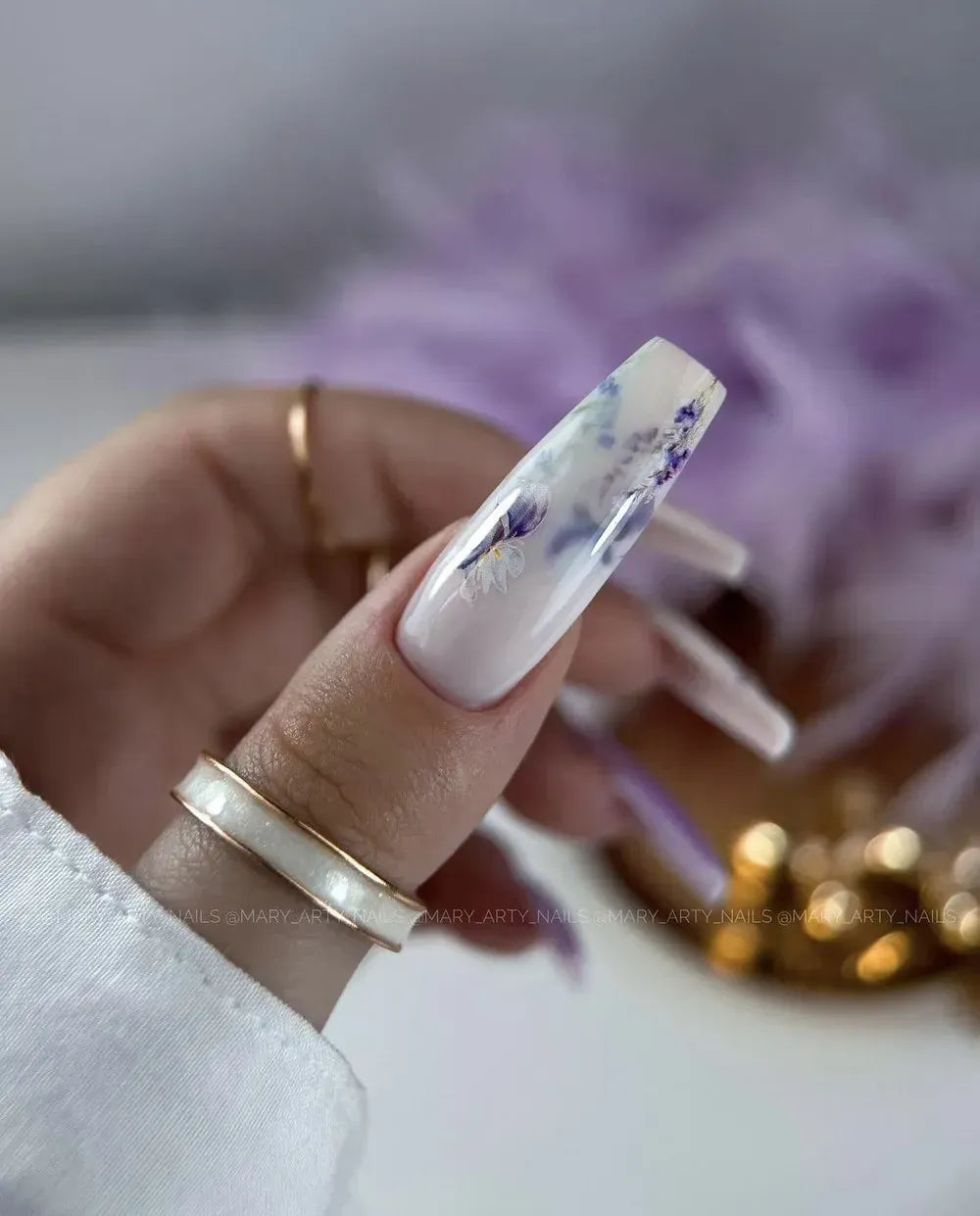 Nail slider decals on any background 204