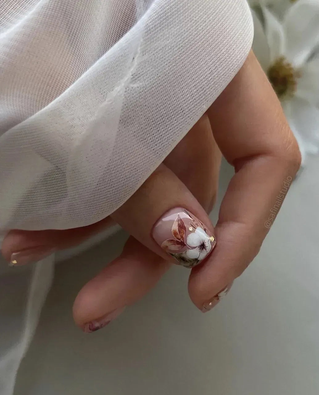 Nail slider decals on any background 094