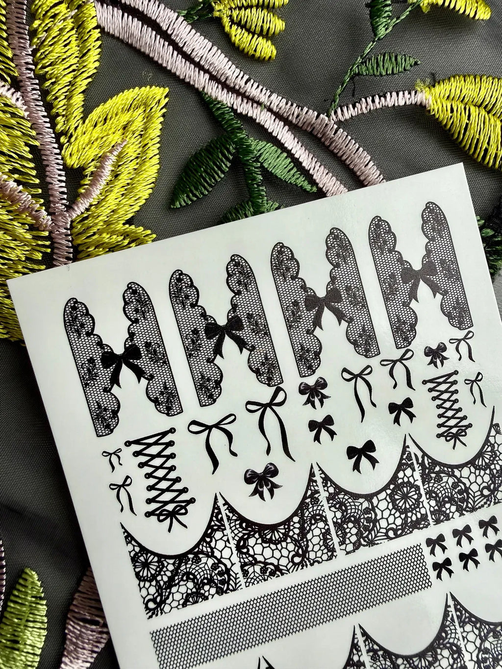 Nail slider decals on any background 785