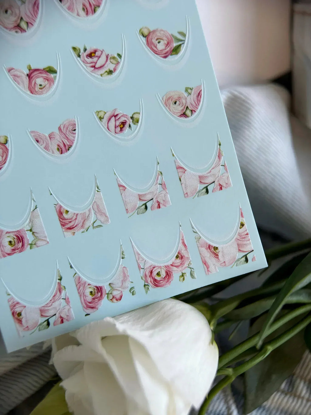 Nail slider decals on any background 392