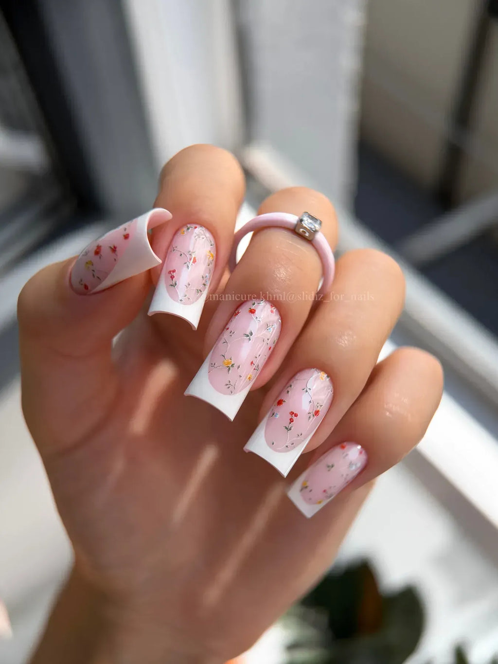 Nail slider decals on any background 412